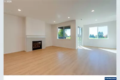 808 Magnolia Av, Woodburn, OR 97071 - Photo 6