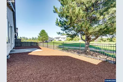 3244 Nightingale Dr, Woodburn, OR 97071 - Photo 4