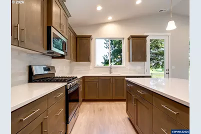3244 Nightingale Dr, Woodburn, OR 97071 - Photo 10