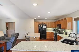 1220 Tamara Ave S, Salem, OR 97306 - Photo 14