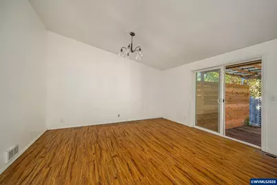 408 W Bishiop Wy, Brownsville, OR 97327 - Photo 8