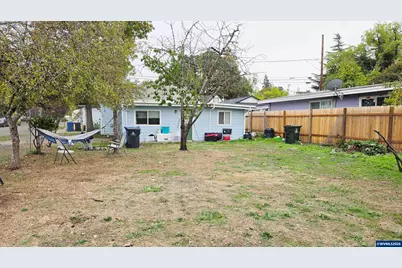 1748 Bellevue St SE, Salem, OR 97301 - Photo 4