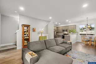 12076 SE Harold St, Portland, OR 97226 - Photo 12