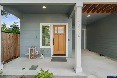 12076 SE Harold St, Portland, OR 97226 - Photo 2