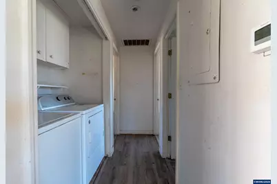 544 SW 1st St St, Sheridan, OR 97378 - Photo 10