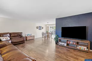 740 W Maple St, Lebanon, OR 97355 - Photo 6