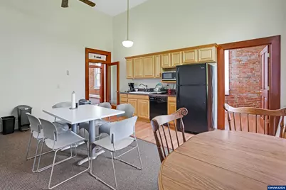 403 1st, Suites 2/3 Av W #2/3, Albany, OR 97321 - Photo 16