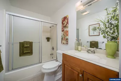 147 SW Wake Robin Av, Corvallis, OR 97333 - Photo 12