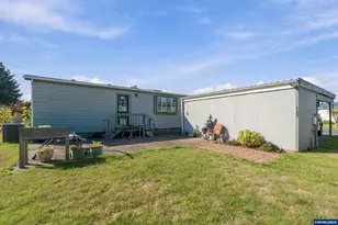 1145 SW Cypress St, McMinnville, OR 97128 - Photo 30