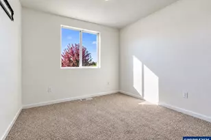 1948 NW 21st St, McMinnville, OR 97128 - Photo 32