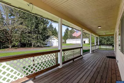17234 Oakdale Rd, Dallas, OR 97338 - Photo 2