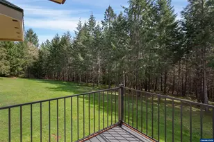 17234 Oakdale Rd, Dallas, OR 97338 - Photo 4