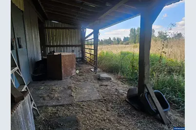 32697 S Meridian Rd, Woodburn, OR 97071 - Photo 32