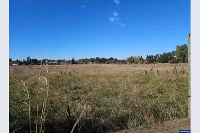 32697 S Meridian Rd, Woodburn, OR 97071 - Photo 42