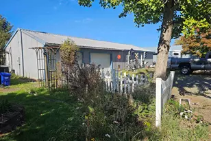32697 S Meridian Rd, Woodburn, OR 97071 - Photo 46