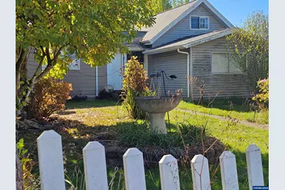 32697 S Meridian Rd, Woodburn, OR 97071 - Photo 8