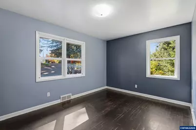 245 SW Linn Pl, Mill City, OR 97360 - Photo 20