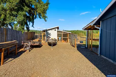 690 NE 5th St, Willamina, OR 97396 - Photo 36
