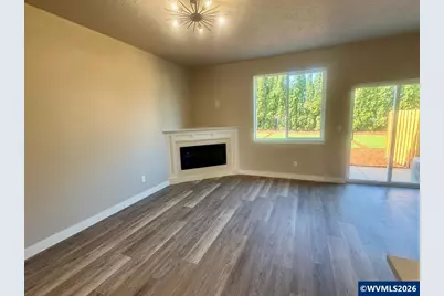 198-200 E Gwinn St, Monmouth, OR 97361 - Photo 2