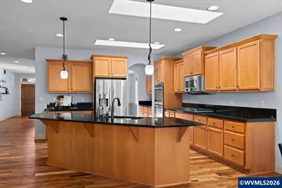 1394 NE 17th Av, Canby, OR 97013 - Photo 10