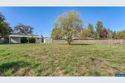 4975 SE 3rd St, Corvallis, OR 97333 - Photo 32