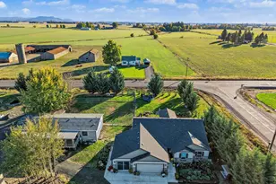 35447 Knox Butte Rd E, Albany, OR 97322 - Photo 2