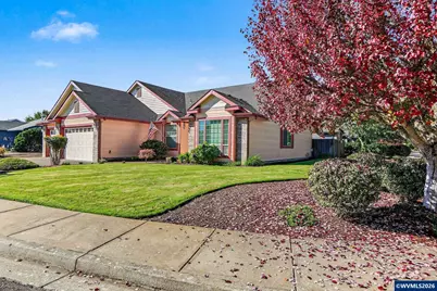 559 SE Syron St, Dallas, OR 97338 - Photo 2