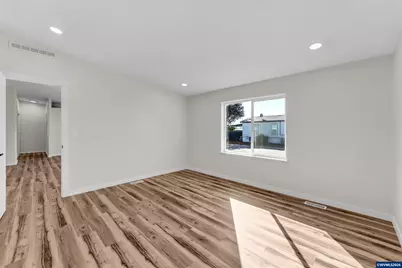 2151 Three Lakes #30 Rd SE, Albany, OR 97322 - Photo 14