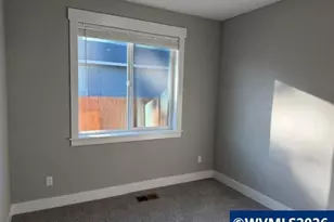 1105 Hardcastle Av, Woodburn, OR 97071 - Photo 8