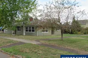 114 Walnut St, Independence, OR 97351 - Photo 1