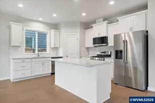 7433 SE Berg Dr, Corvallis, OR 97330 - Photo 10