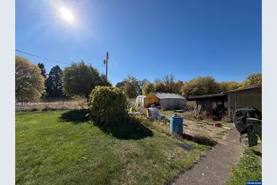 31960 Griffith Dr, Tangent, OR 97389 - Photo 8