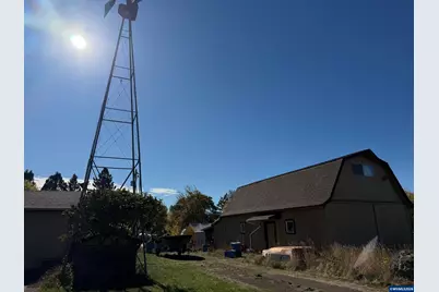 31960 Griffith Dr, Tangent, OR 97389 - Photo 6