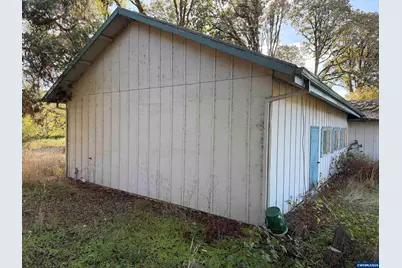 32371 SW West Valley Hwy, Sheridan, OR 97378 - Photo 18