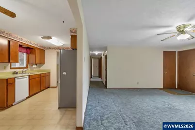 1026 Royalty Dr NE, Salem, OR 97301 - Photo 12