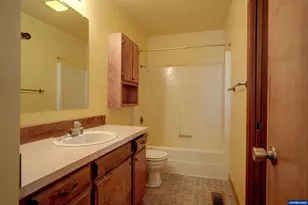 7455 Wheatland Rd N, Keizer, OR 97303 - Photo 16