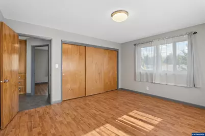 389 Maxwell Rd, Eugene, OR 97404 - Photo 14