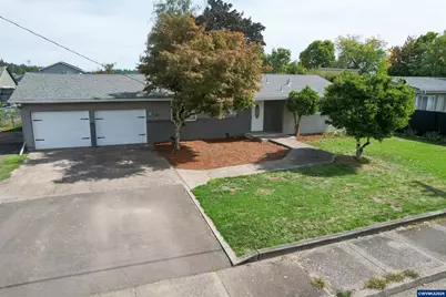 161 N 7th St, Jefferson, OR 97352 - Photo 2