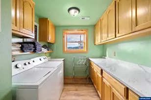 33998 S Ball Rd, Molalla, OR 97038 - Photo 32