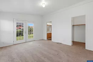 20920 Feller St NE, Donald, OR 97020 - Photo 18