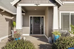 20756 Yukon St NE, Aurora, OR 97002 - Photo 2