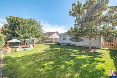 3923 Willamette Av SE, Albany, OR 97322 - Photo 2
