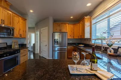 2667 NE Sonora Dr, Albany, OR 97321 - Photo 10