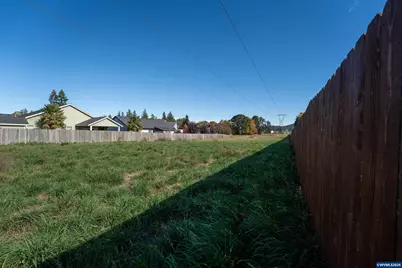 2667 NE Sonora Dr, Albany, OR 97321 - Photo 38