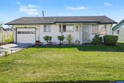 1306 Hampton Wy, Woodburn, OR 97071 - Photo 1