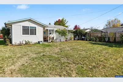 1306 Hampton Wy, Woodburn, OR 97071 - Photo 32