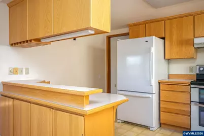 16205 SW King Charles Av, King City, OR 97224 - Photo 4