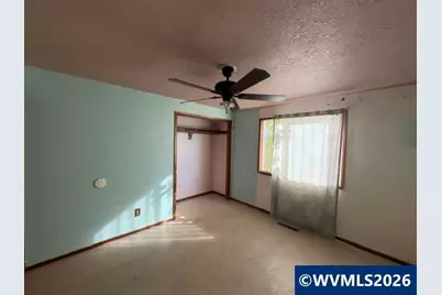 1105 Orchard Ln, Woodburn, OR 97071 - Photo 10