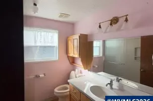 1105 Orchard Ln, Woodburn, OR 97071 - Photo 6