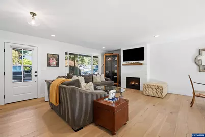 5840 Burma Rd, Lake Oswego, OR 97035 - Photo 4